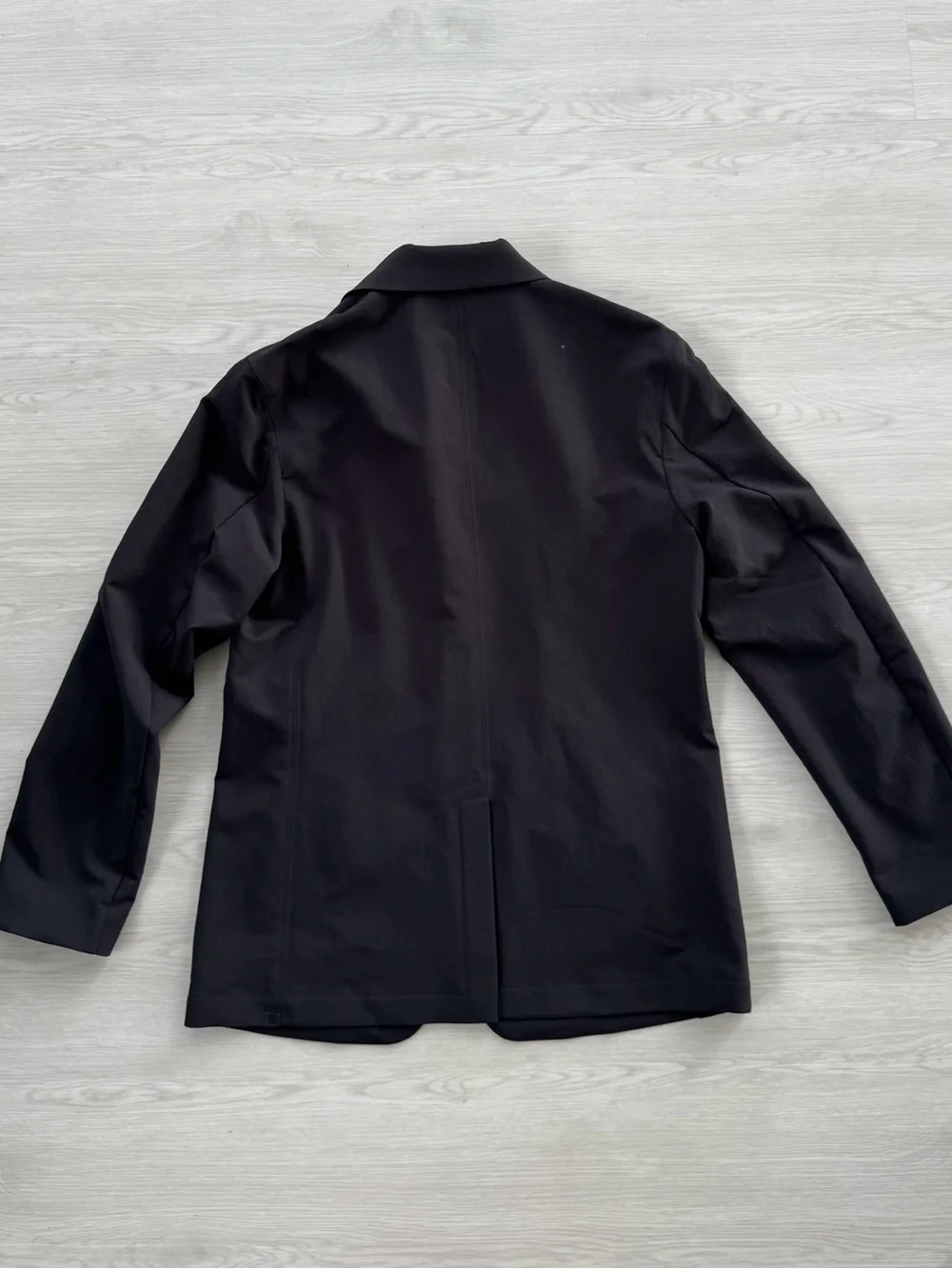 lululemon Men’s New Venture Button-Front Blazer (Medium, Black)